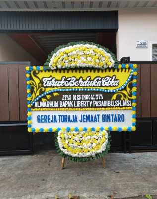 Papan Bunga Duka di Donoharjo